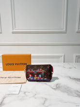 LV MINI POUCHETTE, Monogram