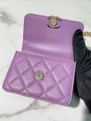 CHANEL 22S CLUTCH WITH HANDLE, Purple/Gold