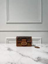 LV DAUPHINE WOC, Monogram