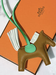 HERMES RODEO PM, Kraft/Vert Fizz/Vert Comics