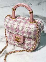 CHANEL 23S TOP HANDLE CASE, Pink/Gold